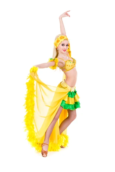 Καρναβάλι όμορφη γυναίκα χορεύτρια θέτουν — Φωτογραφία Αρχείου