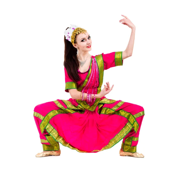 Retrato de cuerpo entero de mujer india bailando — Foto de Stock