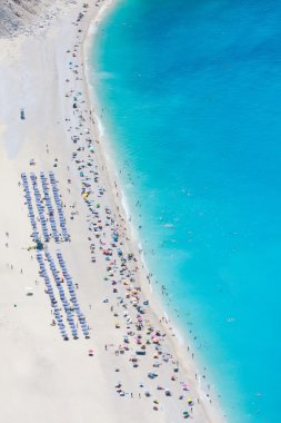 Myrtos plaj havadan görünümü