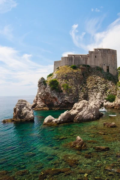 Vista panorâmica de Dubrovnik sobre a fortificação portuária — Fotografia de Stock