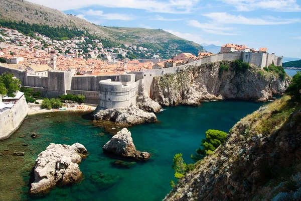 Dubrovnik scenic view on city walls — Stock Photo, Image