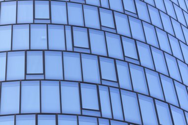 Modern glas cephe ofis Kulesi