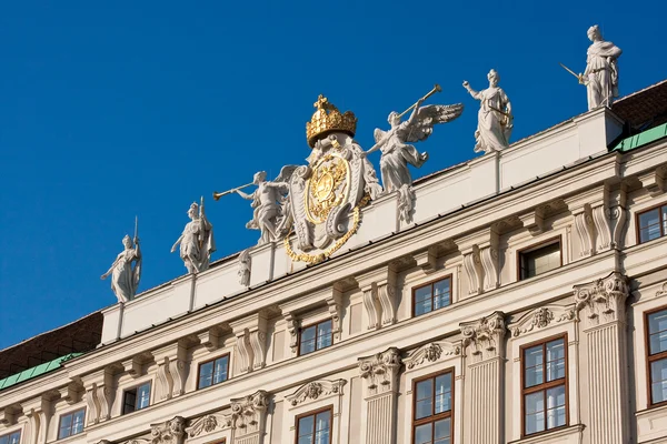 Angel trubači v říšském paláci ve Vídni — Stock fotografie