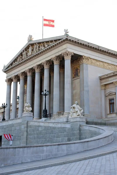 오스트리아 의회, 비엔나의 측면 보기 — 스톡 사진
