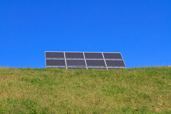 太陽電池パネル — ストック写真