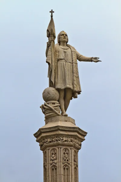 Christopher columbus standbeeld, madrid, Spanje — Stockfoto