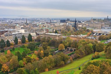 Edinburgh, princes street bahçeleri, İskoçya şehri görünümünde