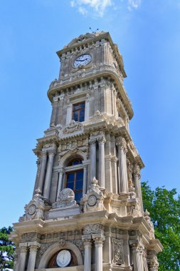 İstanbul Saat Kulesi Dolmabahçe Sarayı, Türkiye'nin yakın