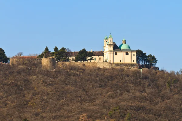 Viyana - kilise leopoldsberg Dağı, Avusturya — Stok fotoğraf