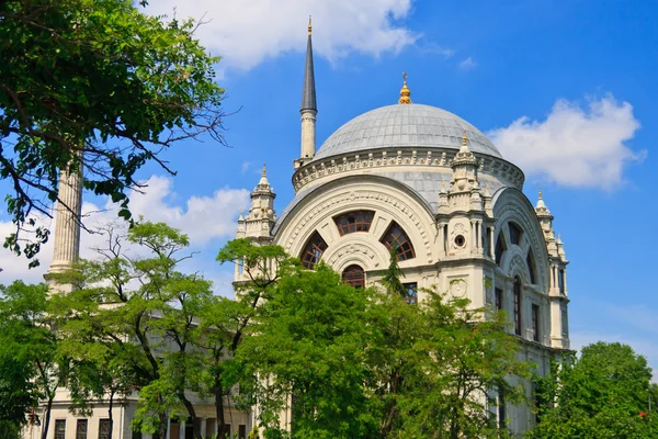 Mesquita Dolmabahce de Istambul, Turquia — Fotografia de Stock