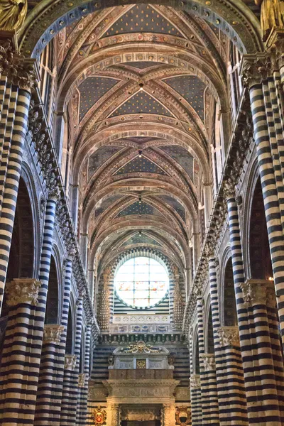 Siena, Tuscany - Interior of dome (Duomo di Siena) — Stock Photo, Image