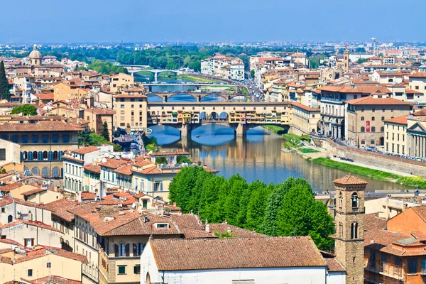 Мост Понте Веккьо, Флоренция, Тоскана — стоковое фото