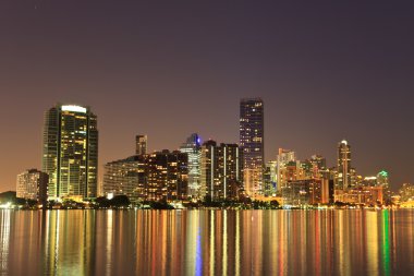 Miami florida bayfront manzarası, gece