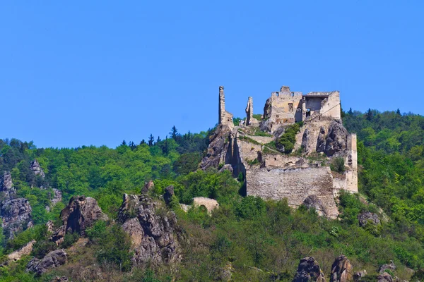 Дюрнштайн замок через річку Дунай (гостя), Австрія — стокове фото