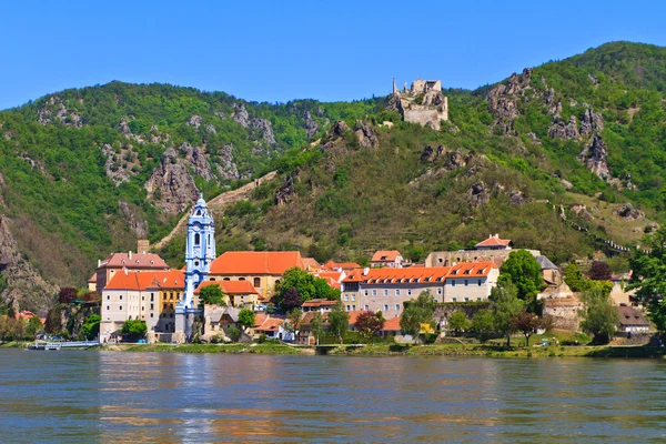 Dürnstein på Donau (wachau-dalen), Österrike — Stockfoto