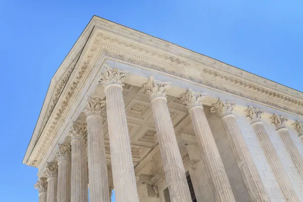 Roman Temple in Nimes, Provence, France — Stock Photo, Image