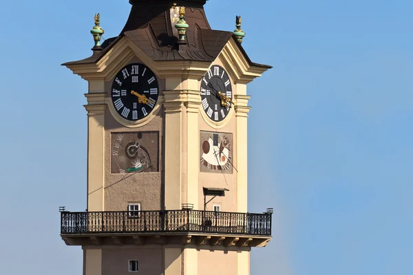 Linz - landhaus landtag austríaco superior de la torre — Foto de Stock