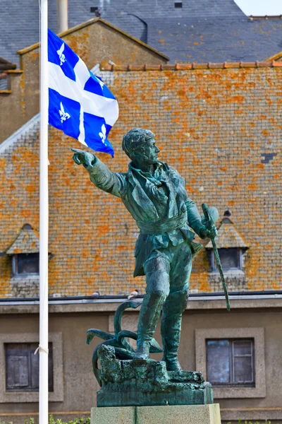 Estatua de Jacques Cartier —  Fotos de Stock