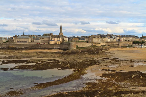 Saint malo vue sur la ville, france — Photo