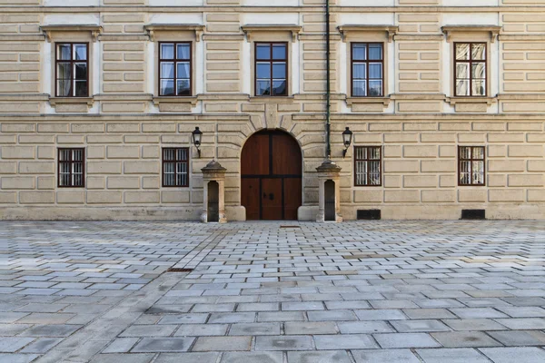Palácio de Viena Hofburg - Porta de entrada na Praça Interior — Fotografia de Stock