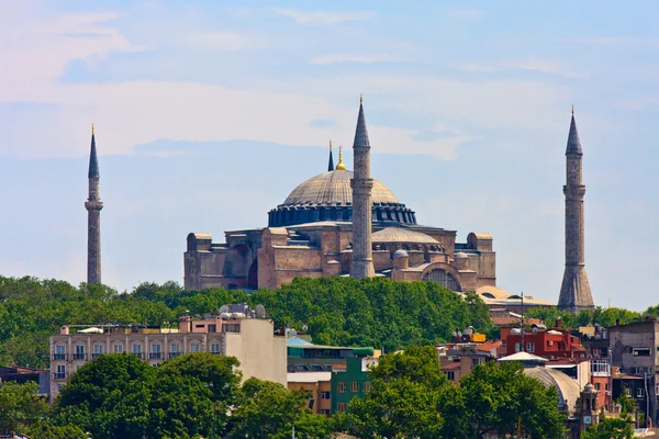 Santa Sofía Exterior en Estambul, Turquía — Foto de Stock