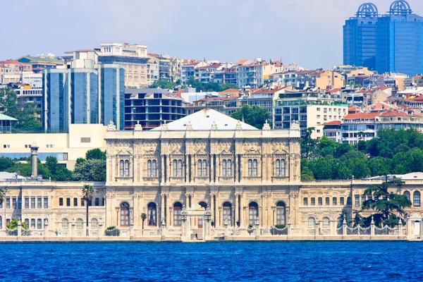 Dolmabahce palace, istanbul, Turecko — Stock fotografie