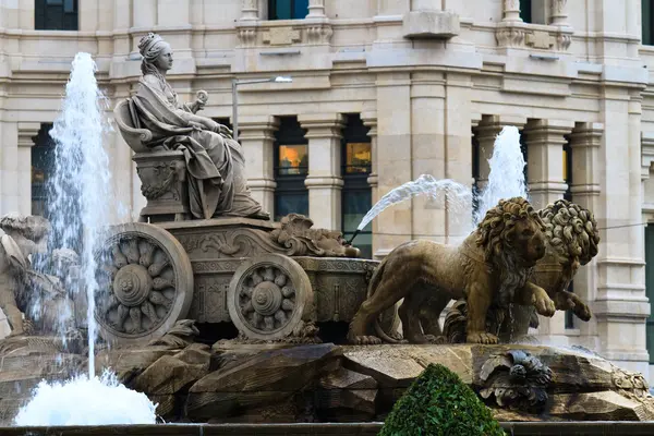 Plaza de cibeles fontein, madrid, Spanje — Stockfoto