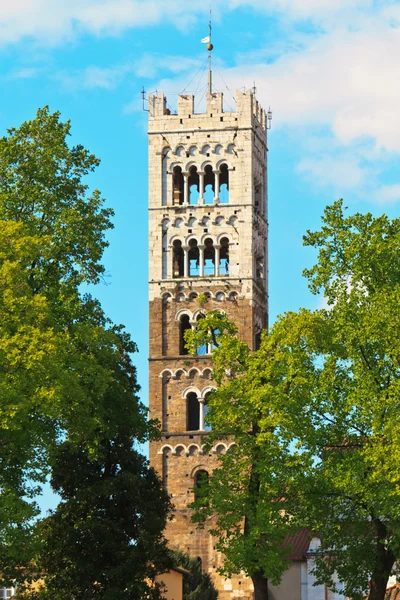 Lucca, Tuscany - View on tower of Dome — Stock Photo, Image