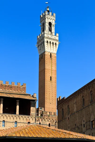 Sienne, Toscane - Tour célèbre du Palazzo Pubblico — Photo