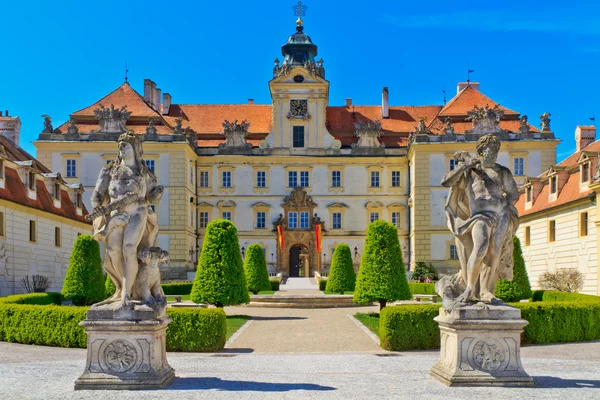 Valtice palace, světového dědictví UNESCO, Česká republika — Stock fotografie