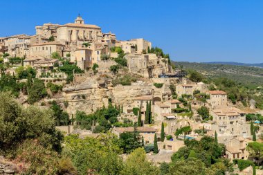 Gordes, Güney Fransa'da ortaçağ köyü