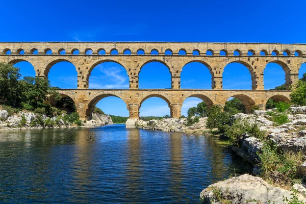 Pont du gard，尼姆，普罗旺斯法国 — 图库照片