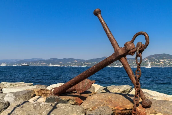 Rusted Anchor Monument — Stock Photo, Image