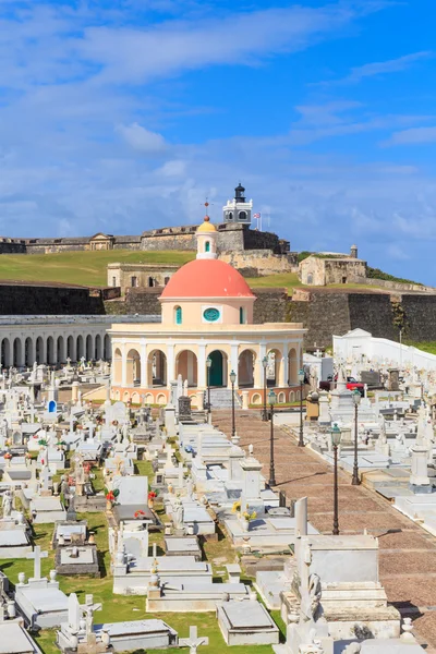 Old San Juan, El Morro forte e cemitério de Santa Maria Madalena , — Fotografia de Stock