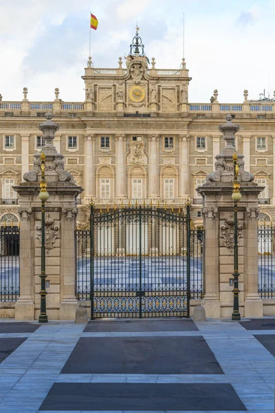 Madryt Pałac Królewski, widok na dziedziniec, Hiszpania — Zdjęcie stockowe