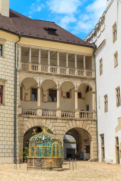 Jindrichuv Hradec (Neuhaus) castle in Southern Bohemia, Czech Re — Stock Photo, Image