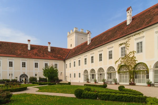 Enns Castle and Garden, Alta Áustria — Fotografia de Stock