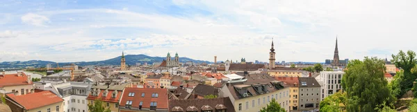 Linz, Panorama de la ciudad vieja, Austria — Foto de Stock