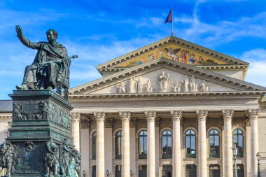 Münih, Bavyera Devlet Operası, bayerische staatsoper, Almanya