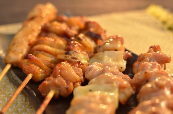 Char pieczonej kurczaka szaszłyki yakitori — Zdjęcie stockowe
