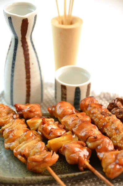 Yakitori denilen char ızgara tavuk — Stok fotoğraf