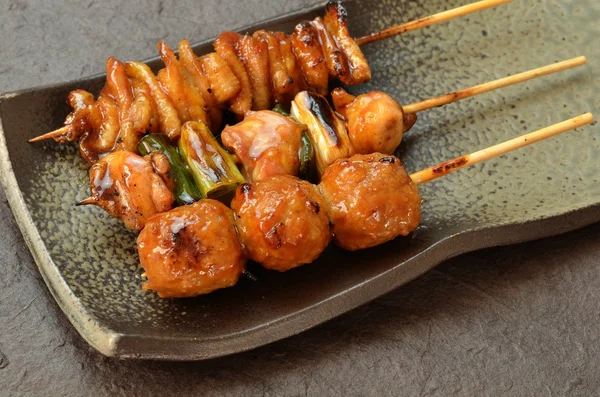 Char ızgara tavuk yakitori — Stok fotoğraf