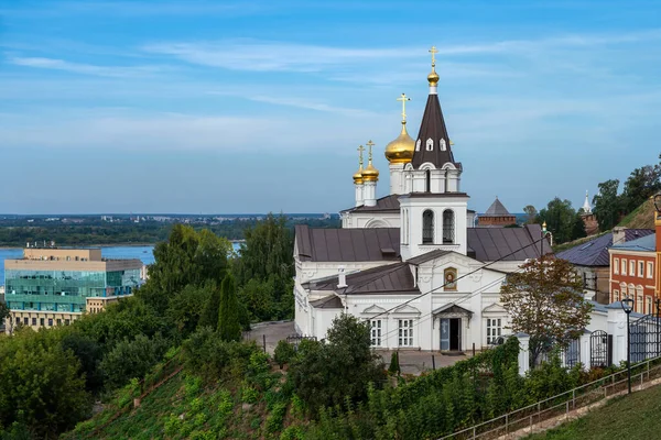 預言者エリヤの教会の眺め,ニジニ-ノヴゴロド,ロシア. — ストック写真