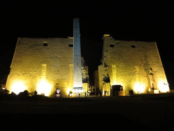 Luxor gece