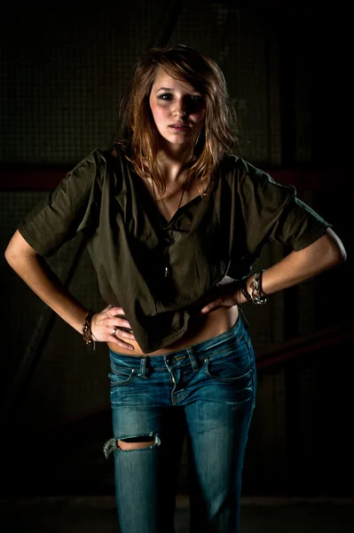 Girls portrait in an industrial loft — Stock Photo, Image