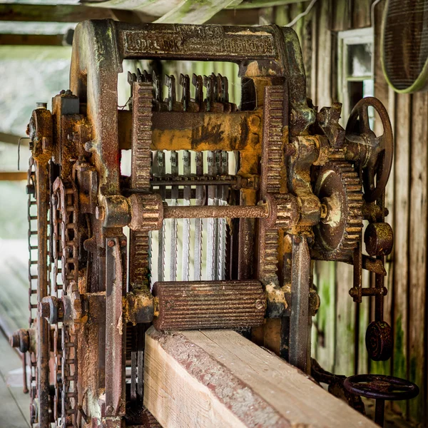 Sawmill old mechanism — Stock Photo, Image