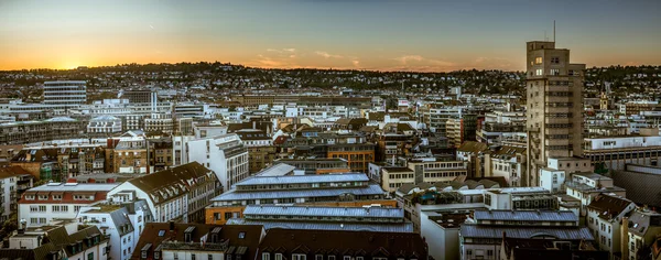 Захід сонця у місті Штудгарт — стокове фото