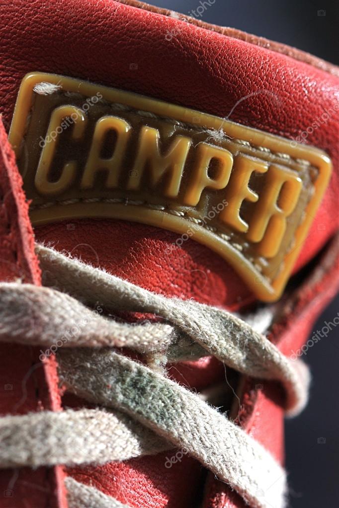 Red leather shoes Camper with laces