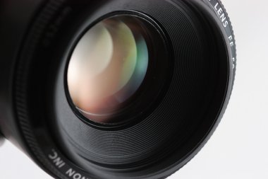 Lens