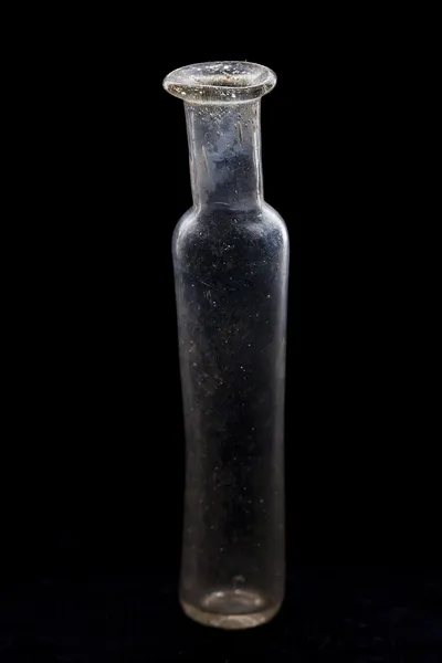 Staré antické skleněná láhev — Stock fotografie